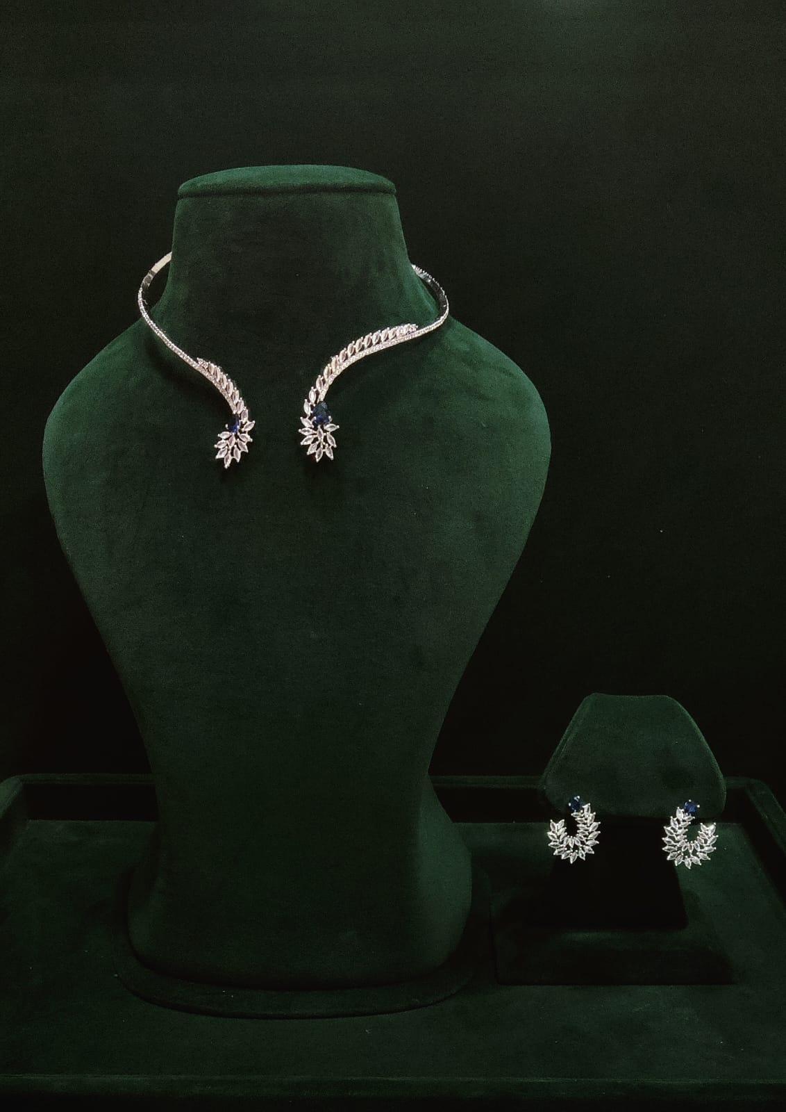 Dragon Hasli AD Jewellery Set